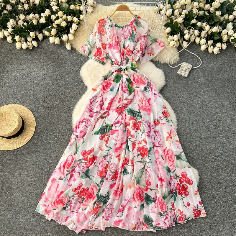 Robe moulante à lacets imprimée