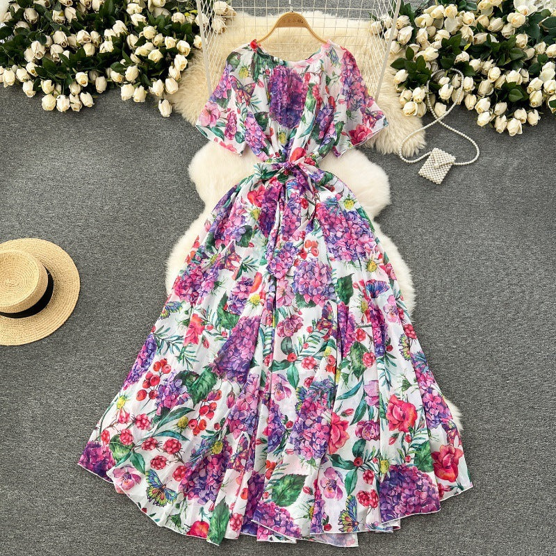 Robe moulante à lacets imprimée