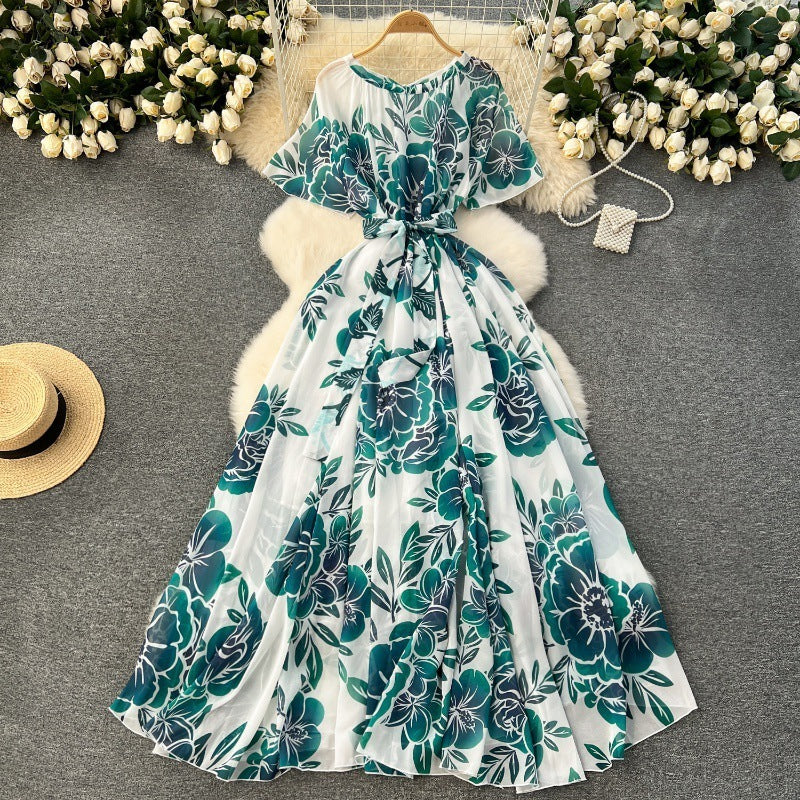 Robe moulante à lacets imprimée